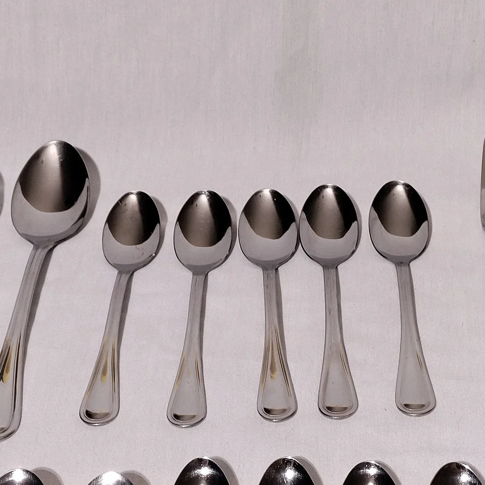 Oneida Tress Hollis Stainless Steel Flatware Set 29pc